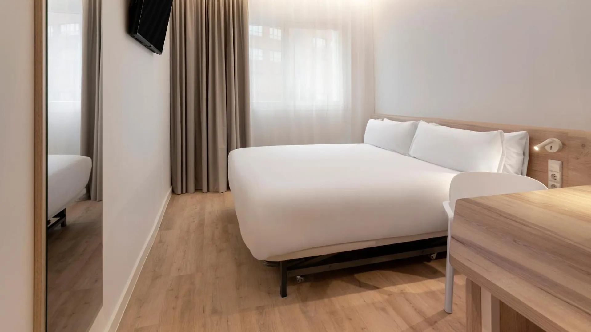 B&B Hotel Sevilla Bormujos